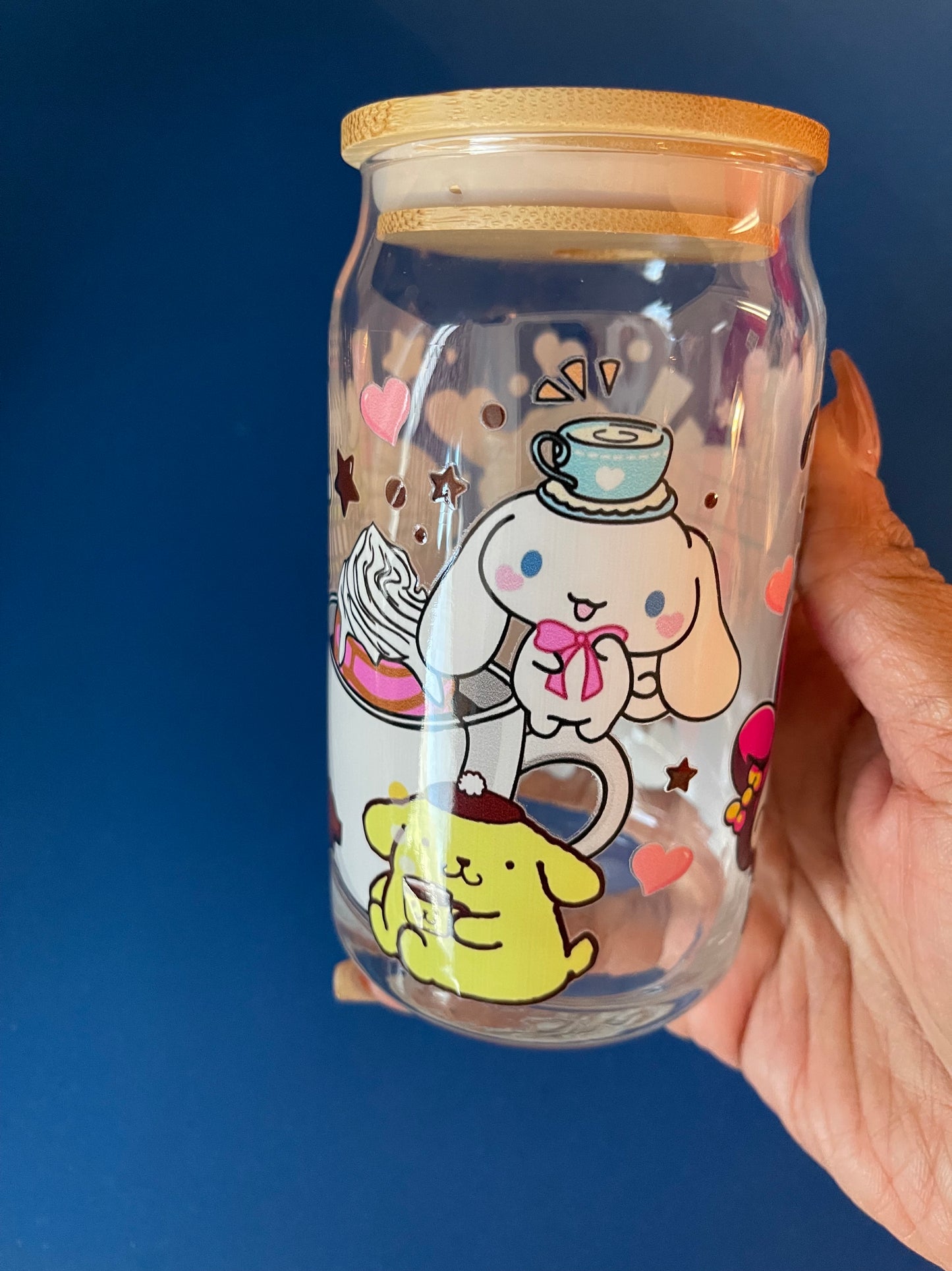 Kitty and Friends 16oz glass can