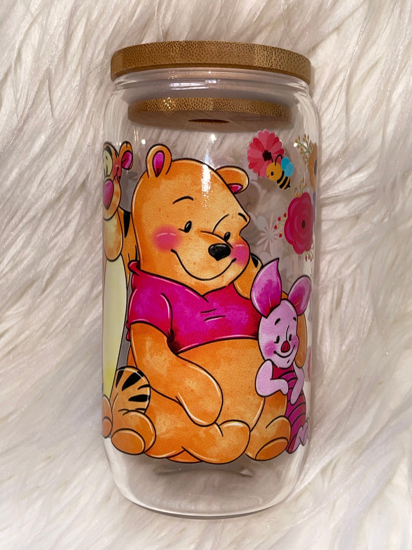 Pooh and Friends 16oz glass can